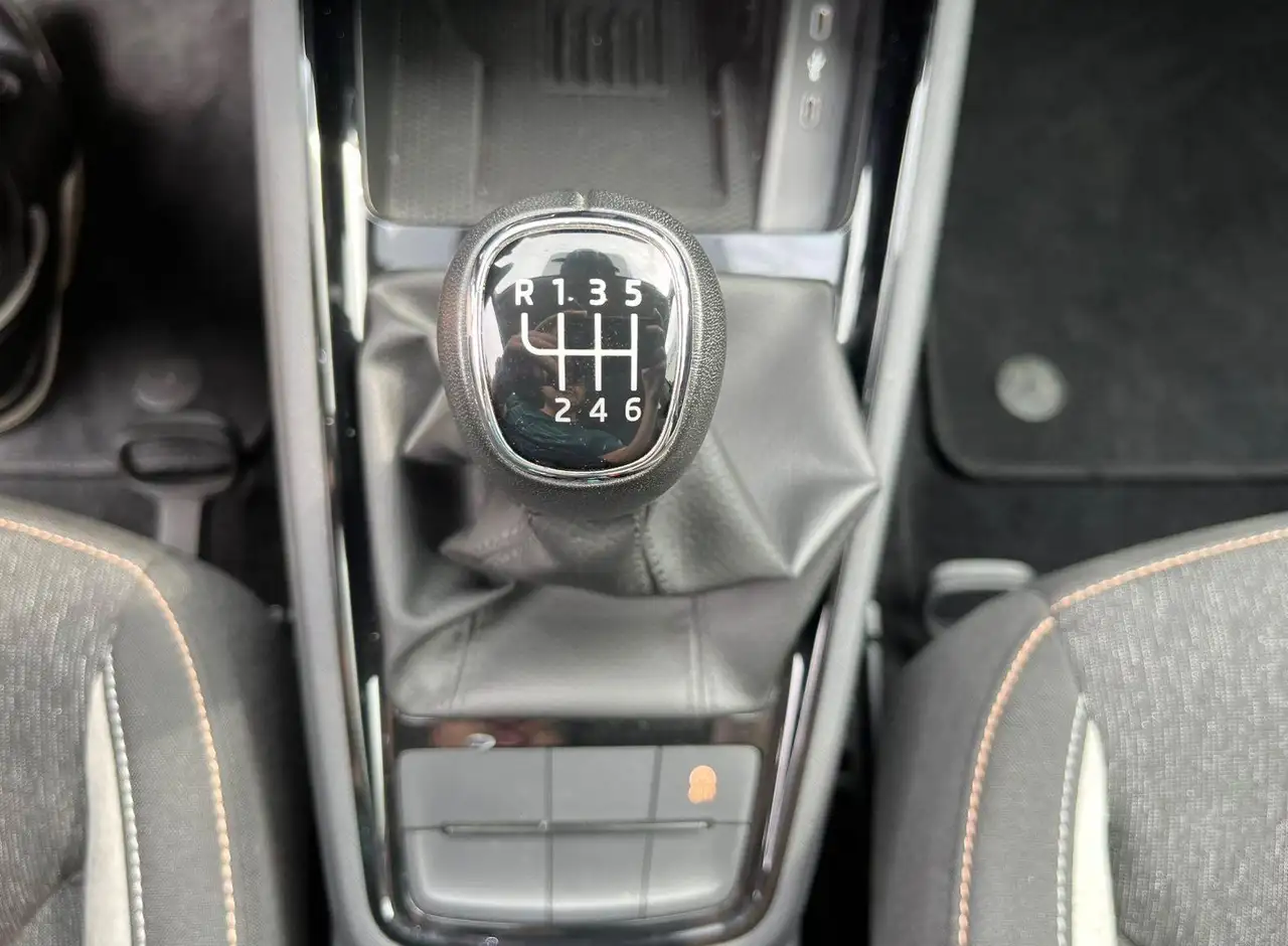 Skoda Scala Top Selection Facelift 1.0 TSI LED AHK — معرض صور السيارة 19
