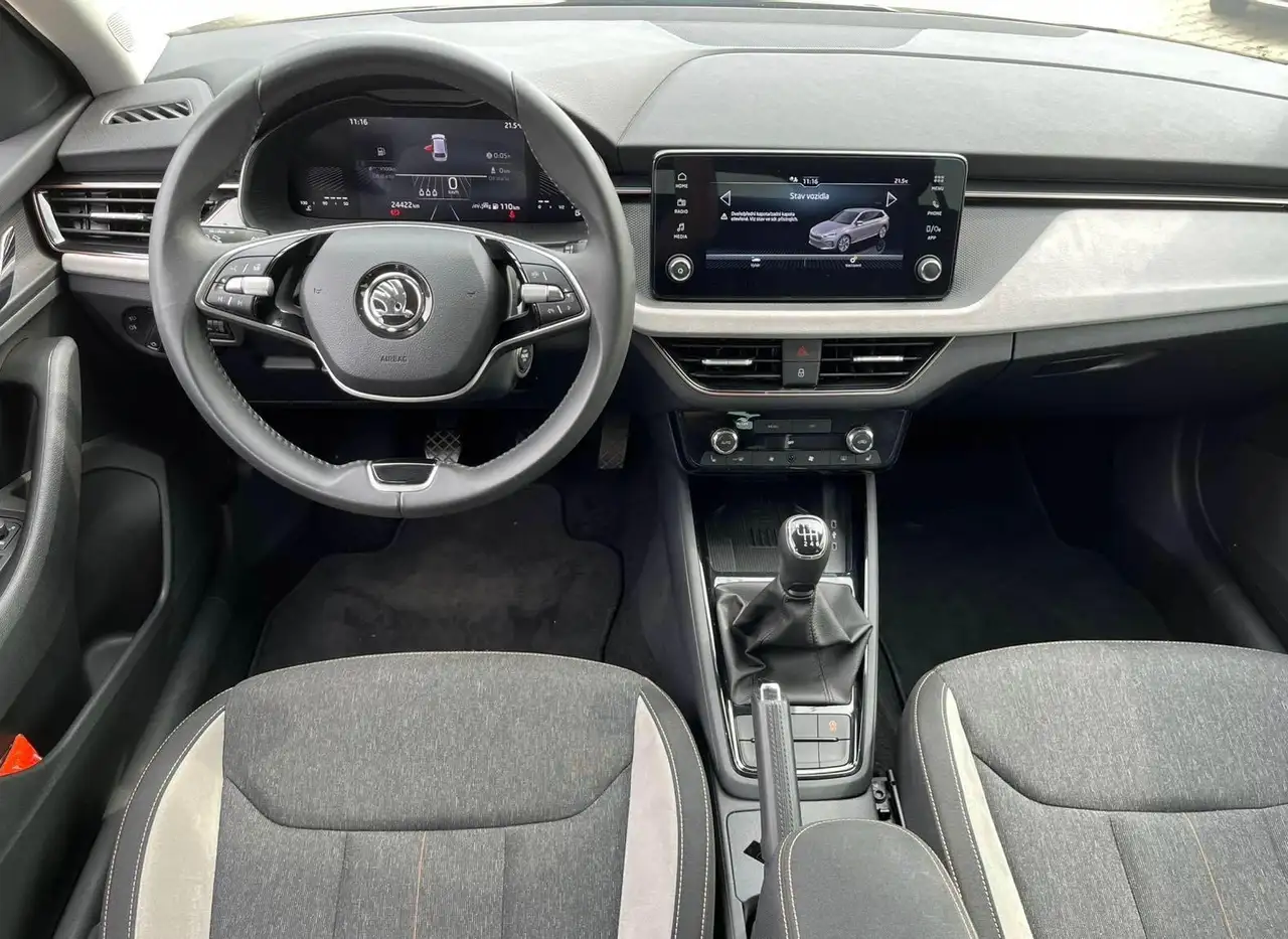 Skoda Scala Top Selection Facelift 1.0 TSI LED AHK — معرض صور السيارة 8