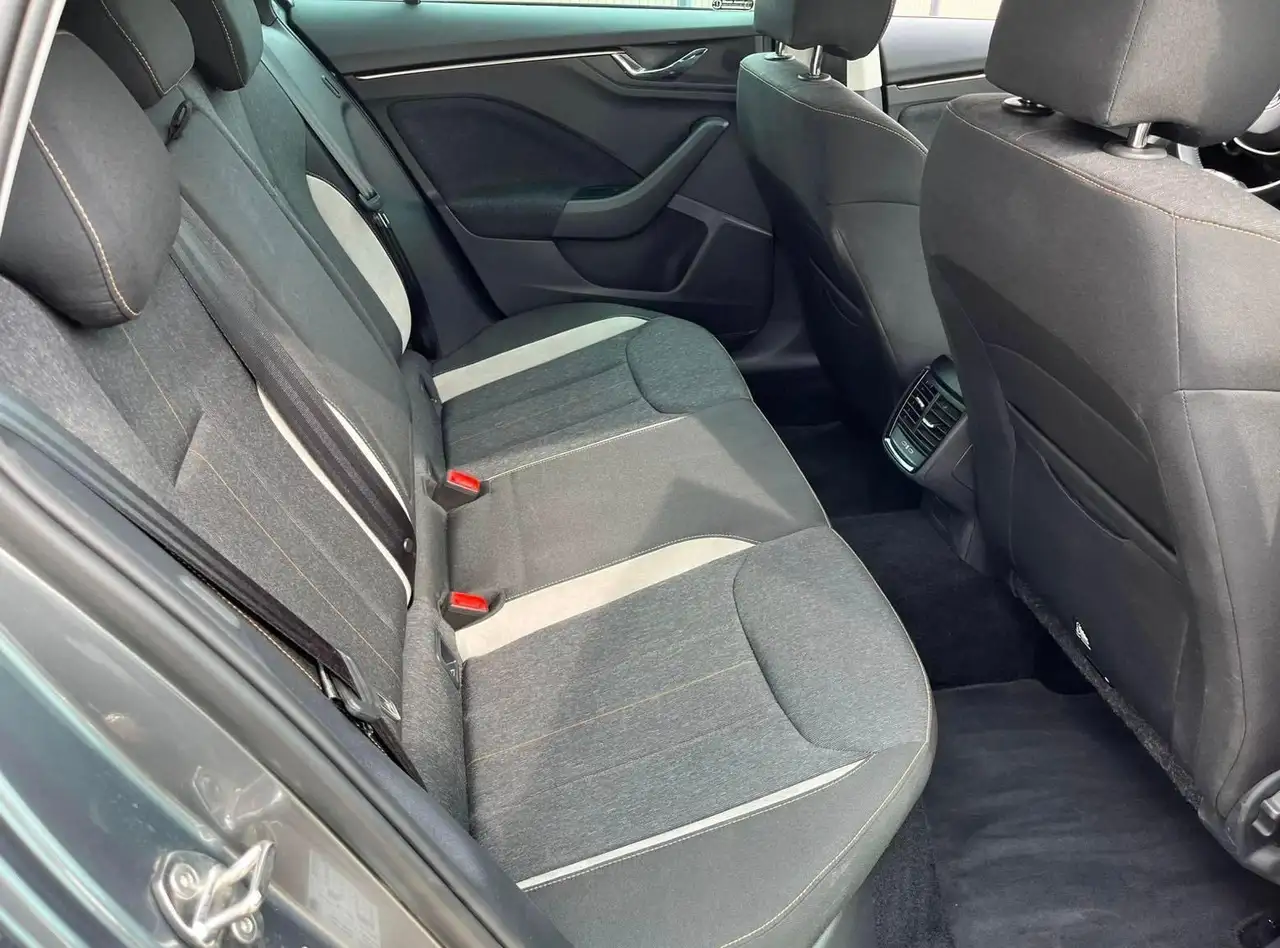 Skoda Scala Top Selection Facelift 1.0 TSI LED AHK — معرض صور السيارة 12