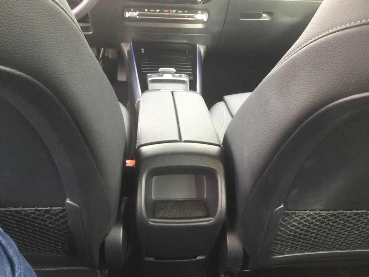 Mercedes-Benz GLA 200 Progressive Advanced Plus*Multibeam — Galería del vehículo 13