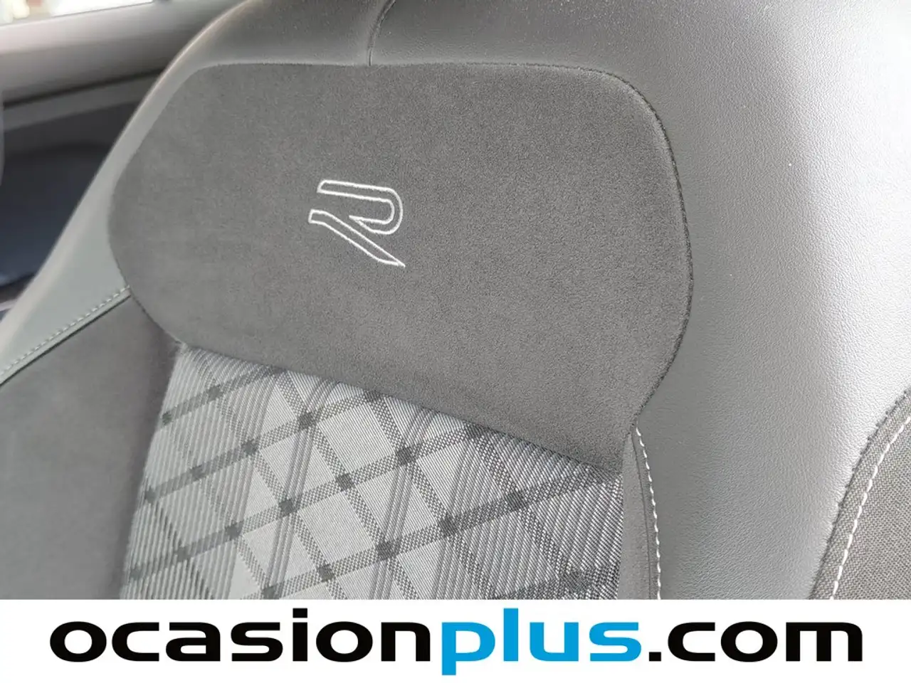 Volkswagen T-Cross 1.0 TSI R-Line Aut. 85kW — Vehicle gallery 8
