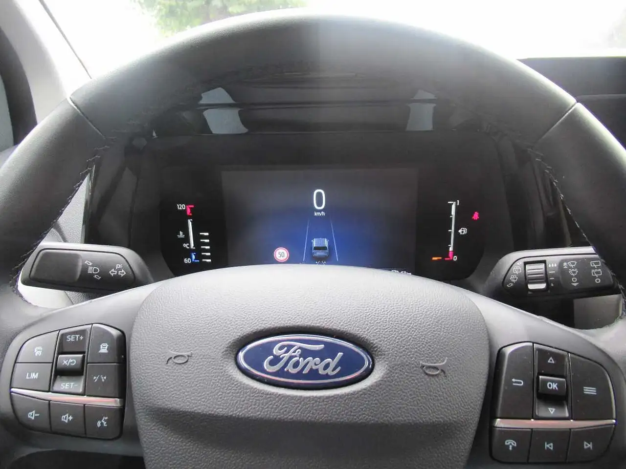 Ford Tourneo Courier — معرض صور السيارة 18