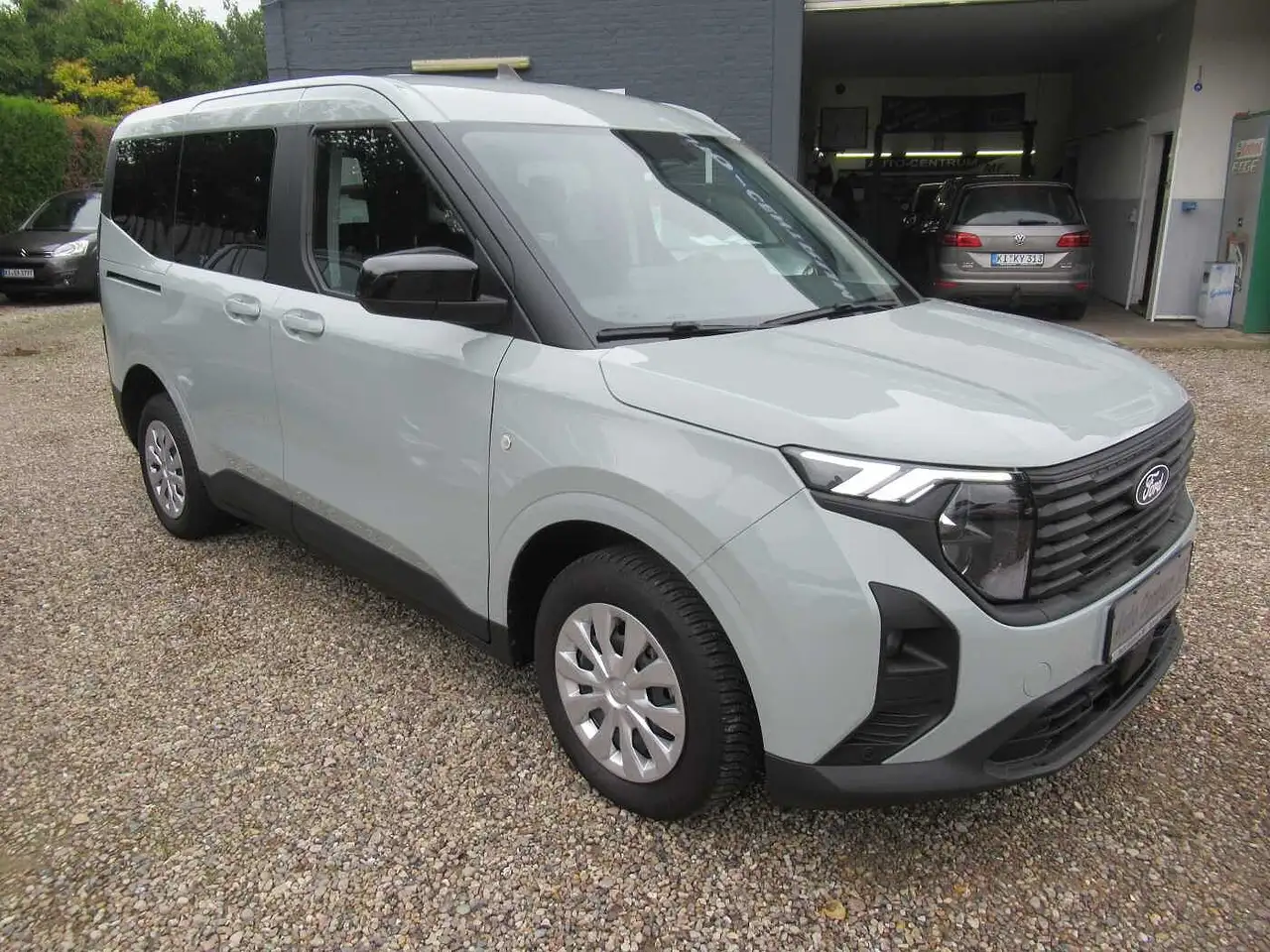 Ford Tourneo Courier — معرض صور السيارة 3