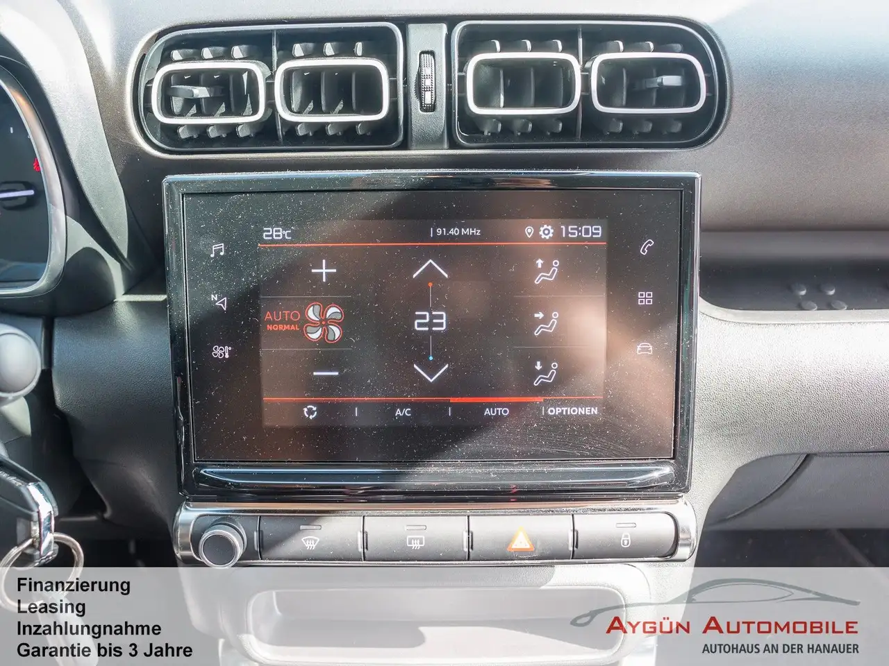 Citroen C3 Aircross Plus 130*Automatik*PDC*Navi* — Vehicle gallery 21