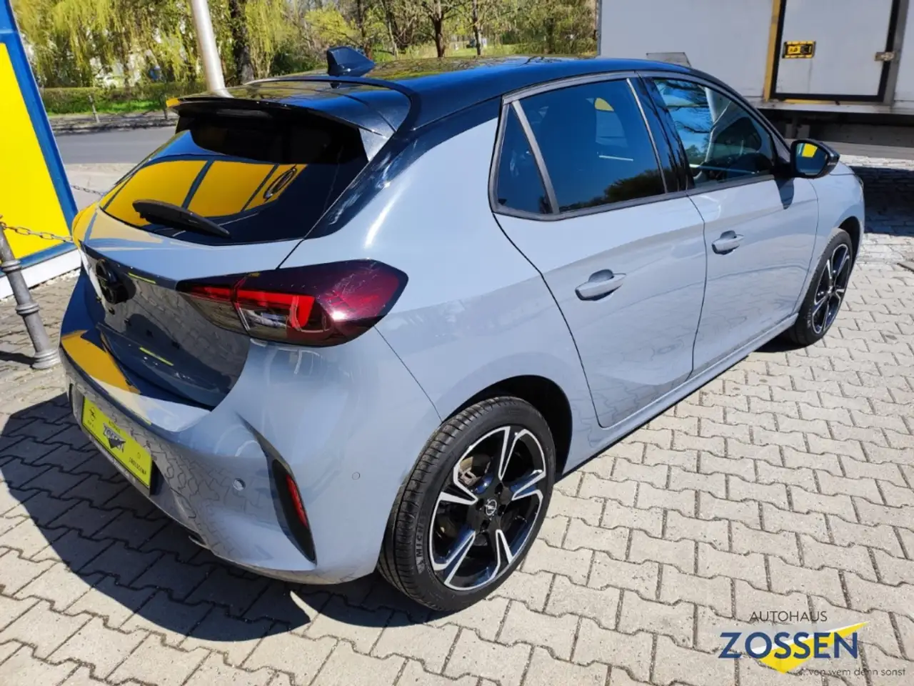 Opel Corsa GS+Apple CarPlay+Navi+DAB+LED+Sitzhzg.+Lenkradhzg — Galerie du véhicule 4