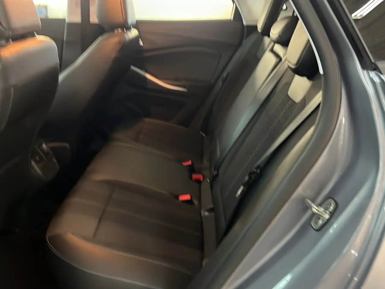 Opel Grandland X 1.2T GS Line*Navi*Tech Paket Park & Go — معرض صور السيارة 17