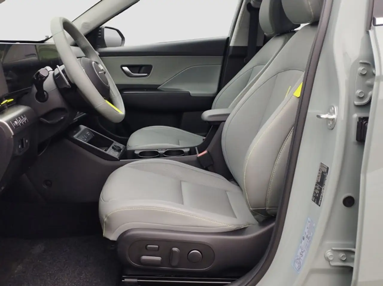 Hyundai KONA 1.6 T-GDi DCT 4WD Prime BOSE, Pano, Sitz-Paket — Galerie du véhicule 5