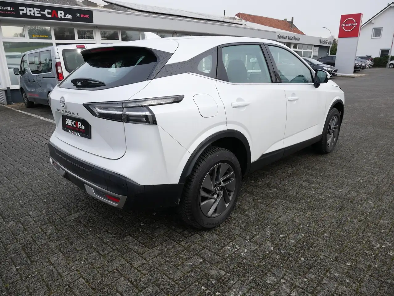 Nissan Qashqai 1.3 DIG-T MHEV 6MT Acenta 360°Kamera — Galerie du véhicule 9