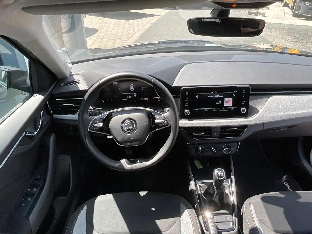 Skoda Kamiq 1,0 TSI Selection * LED * KLIMA * GRA — Vehicle gallery 13