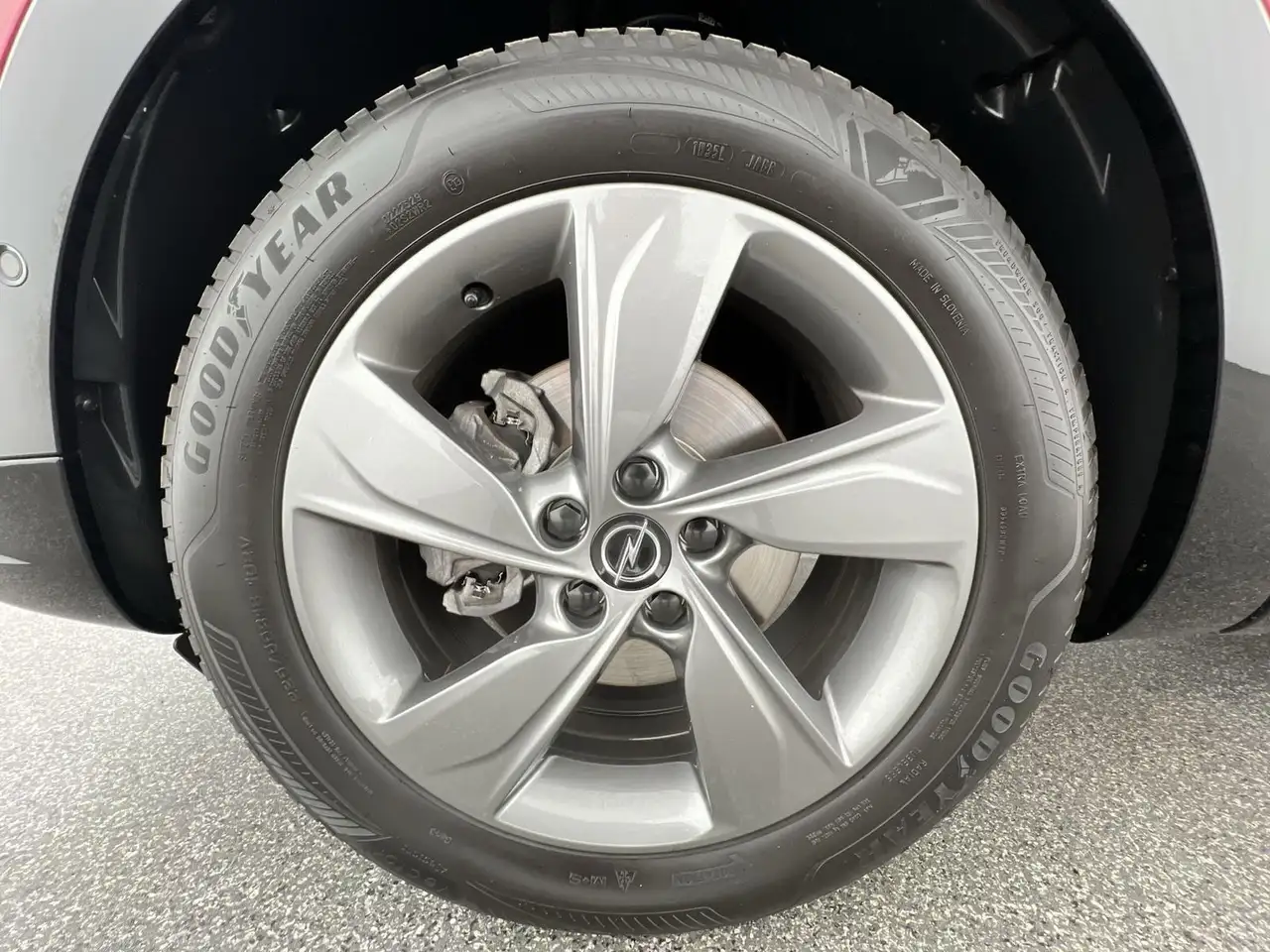 Opel Grandland GS Line 1.2*RFK*SHZ*LKH*uvm — Galerie du véhicule 10