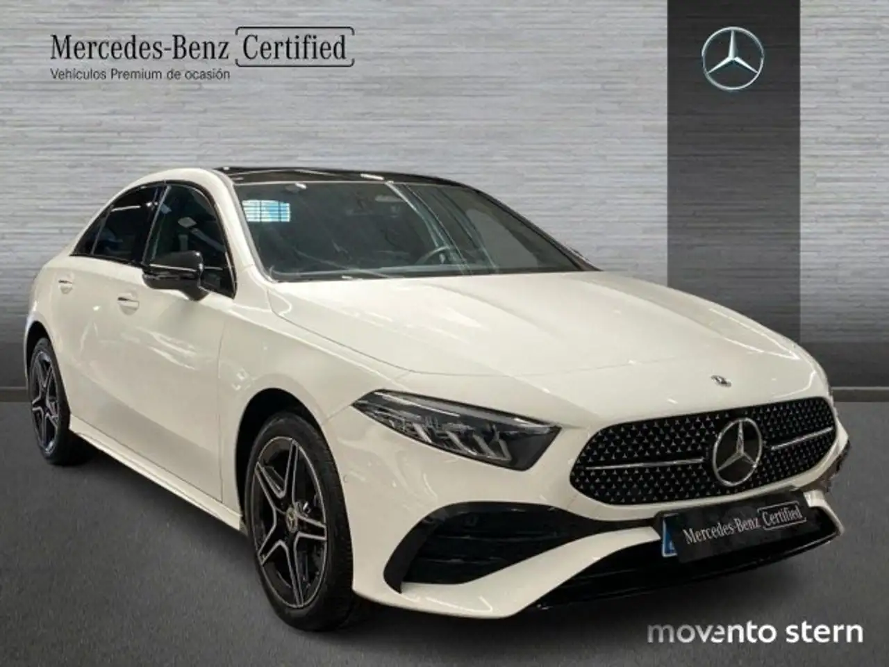 Mercedes-Benz A 250 250e Sedán 8G-DCT — Vehicle gallery 3