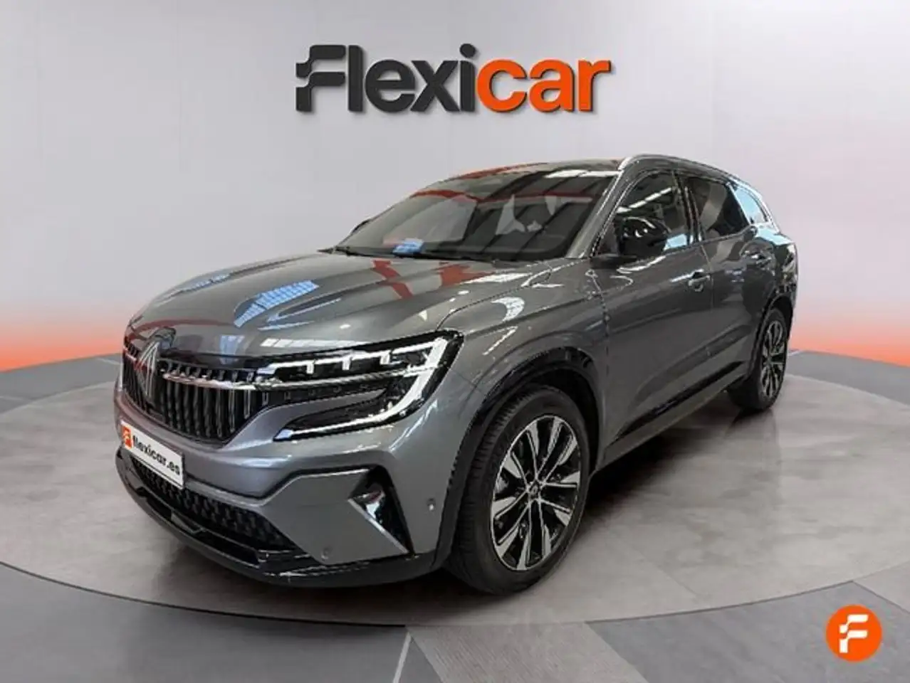 Renault Espace Iconic E-Tech full hybrid 146kW 7p — معرض صور السيارة 3
