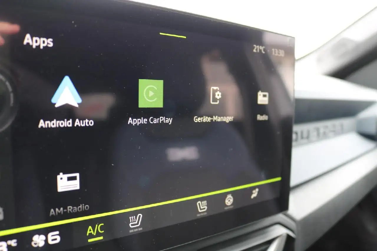 Dacia Duster ECO-G100 Journey-WINTERPAKET-KAMERA-SHZ-PDC — معرض صور السيارة 12