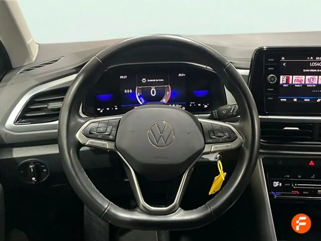 Volkswagen T-Roc 1.0 TSI Life 81kW — معرض صور السيارة 17