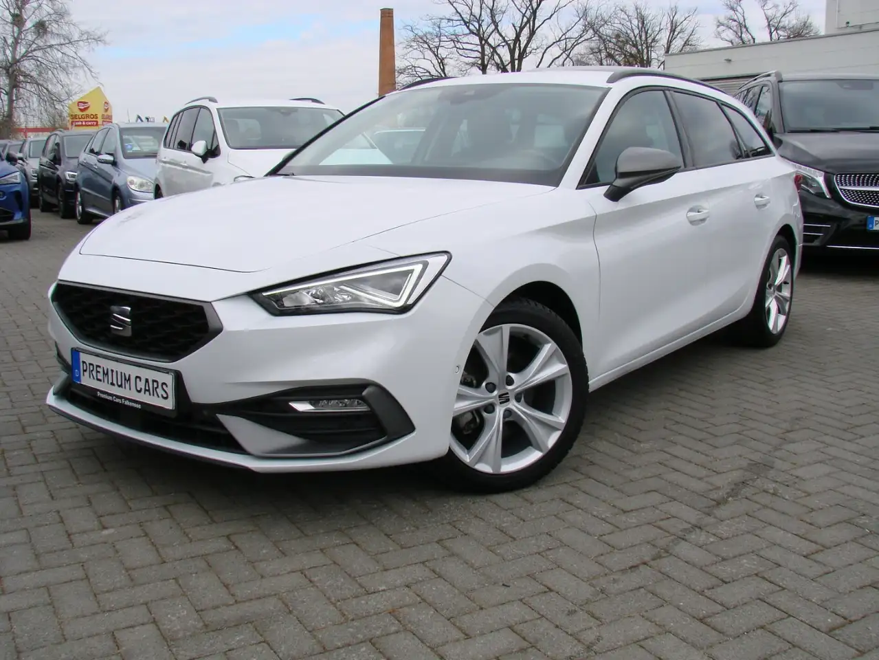 SEAT Leon 1.5TSi Hybrid FR ACC LED Kamera — Galerie du véhicule 2