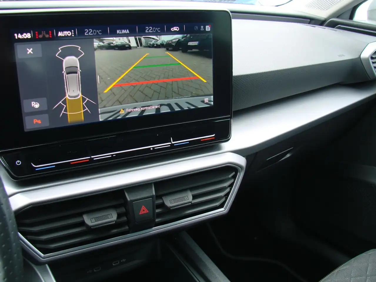 SEAT Leon 1.5TSi Hybrid FR ACC LED Kamera — Galerie du véhicule 11