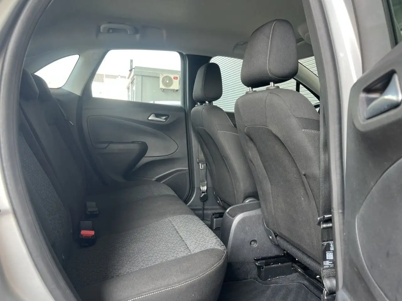 Opel Crossland X Crossland Enjoy*LED Scheinwerfer*DAB*Navi Pro* — Galería del vehículo 22