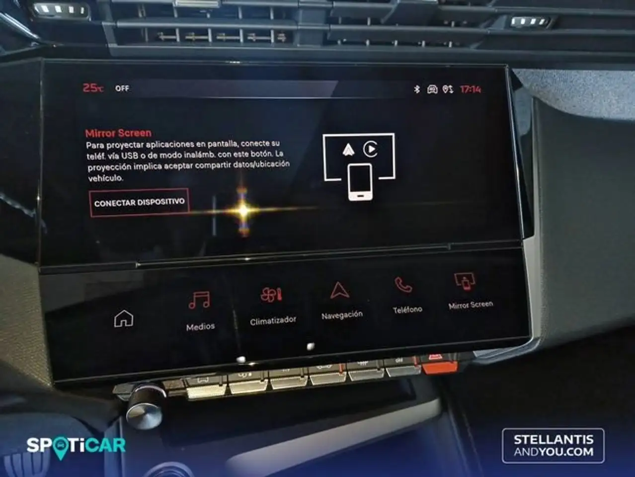 Peugeot 308 SW 1.2 PureTech S&S Allure 130 — معرض صور السيارة 17