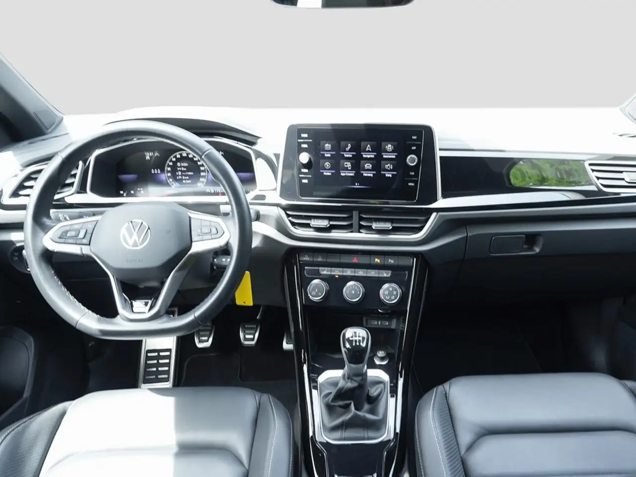 Volkswagen T-Roc 1.0 TSI R-Line AHK, RFK, Leder Nappa, 17"Alu., ... — معرض صور السيارة 14
