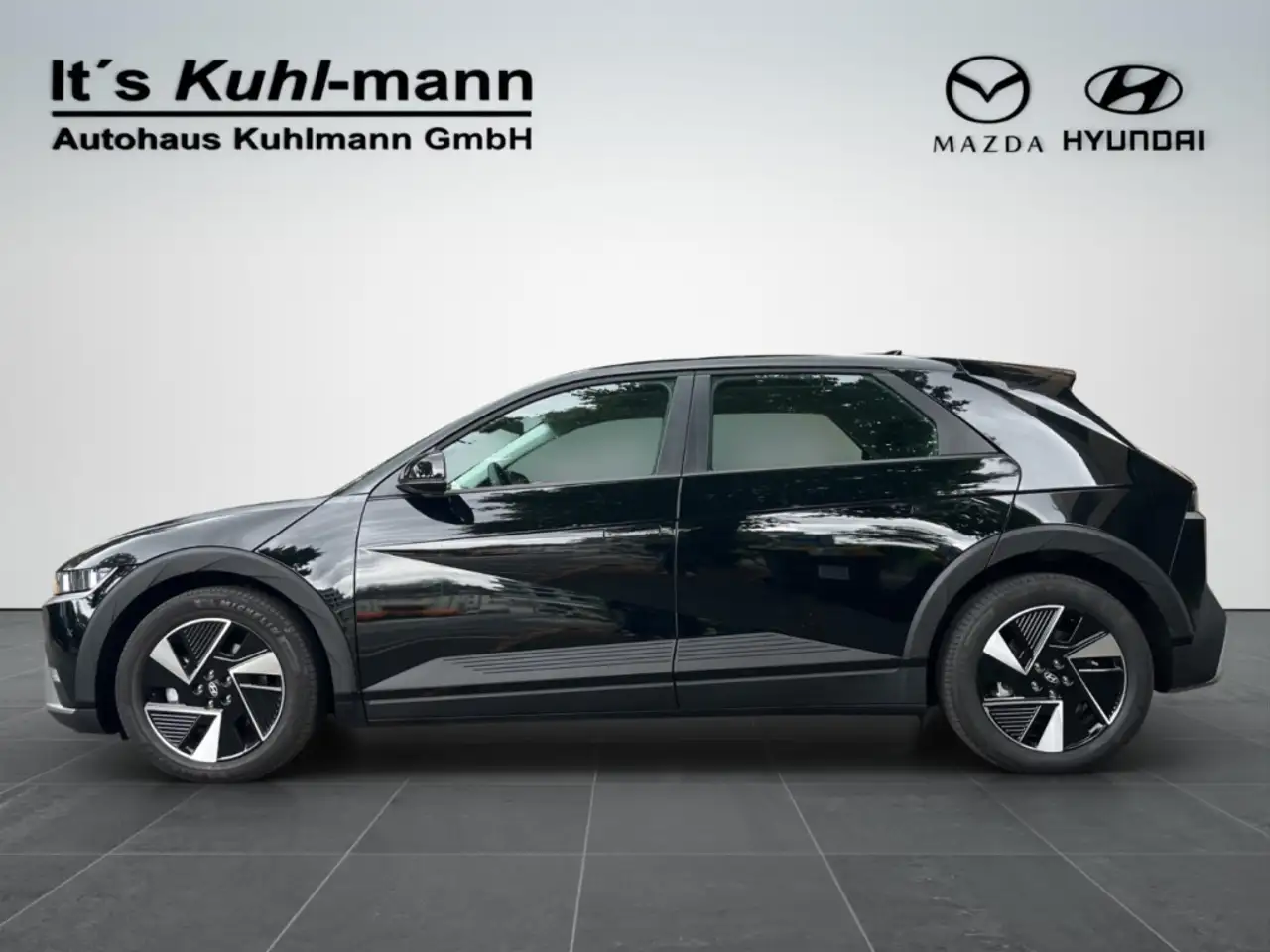 Hyundai IONIQ 5 DYNAMIQ 84 kWh Navi Digitales Cockpit LED ACC Appl — Galería del vehículo 3