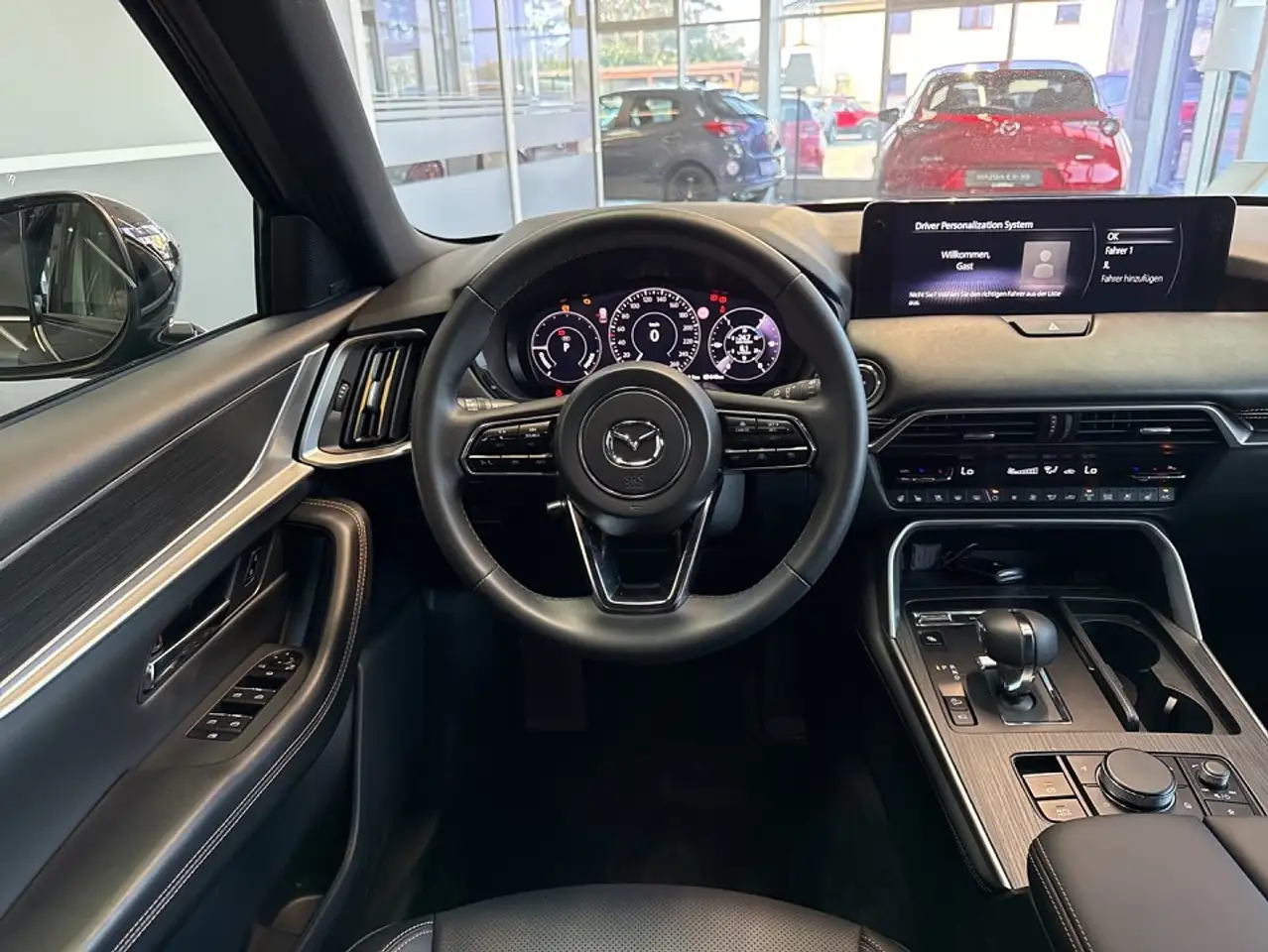 Mazda CX-80 2.5L e-SKYACTIV PHEV 327ps 8AT AWD Homura COSO — Vehicle gallery 5