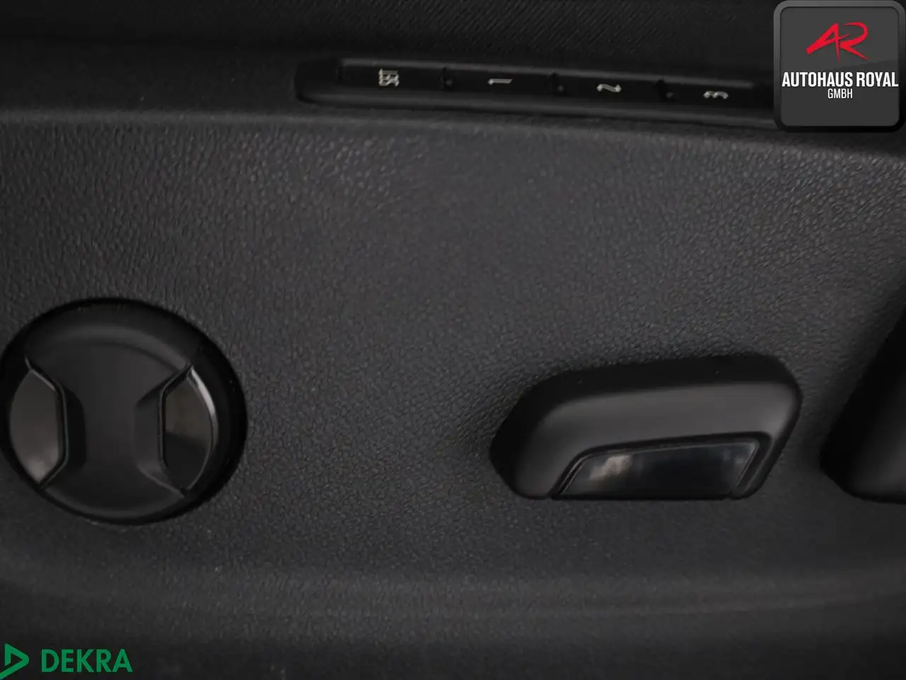 Skoda Enyaq 60 MATRIX,MEMORY,ACC,TOTWINKEL,KESSY,20Z — Galerie du véhicule 23