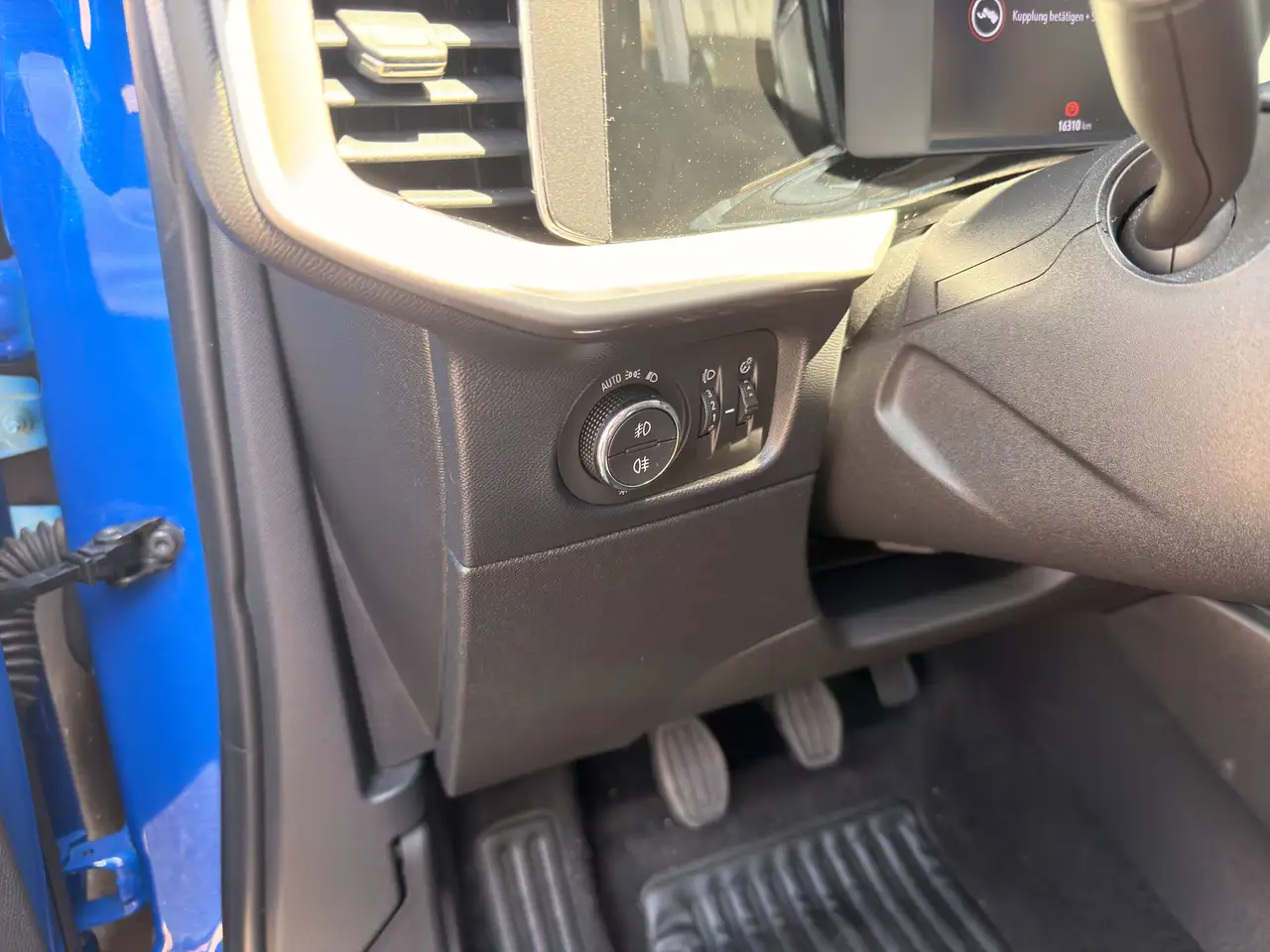 Opel Mokka B Elegance Navi,LED,Sitz+Lenkradheizung,R-Kamera,PDC,Alufelgen,Carplay,Tempomat,Klimaautomatik. — معرض صور السيارة 9
