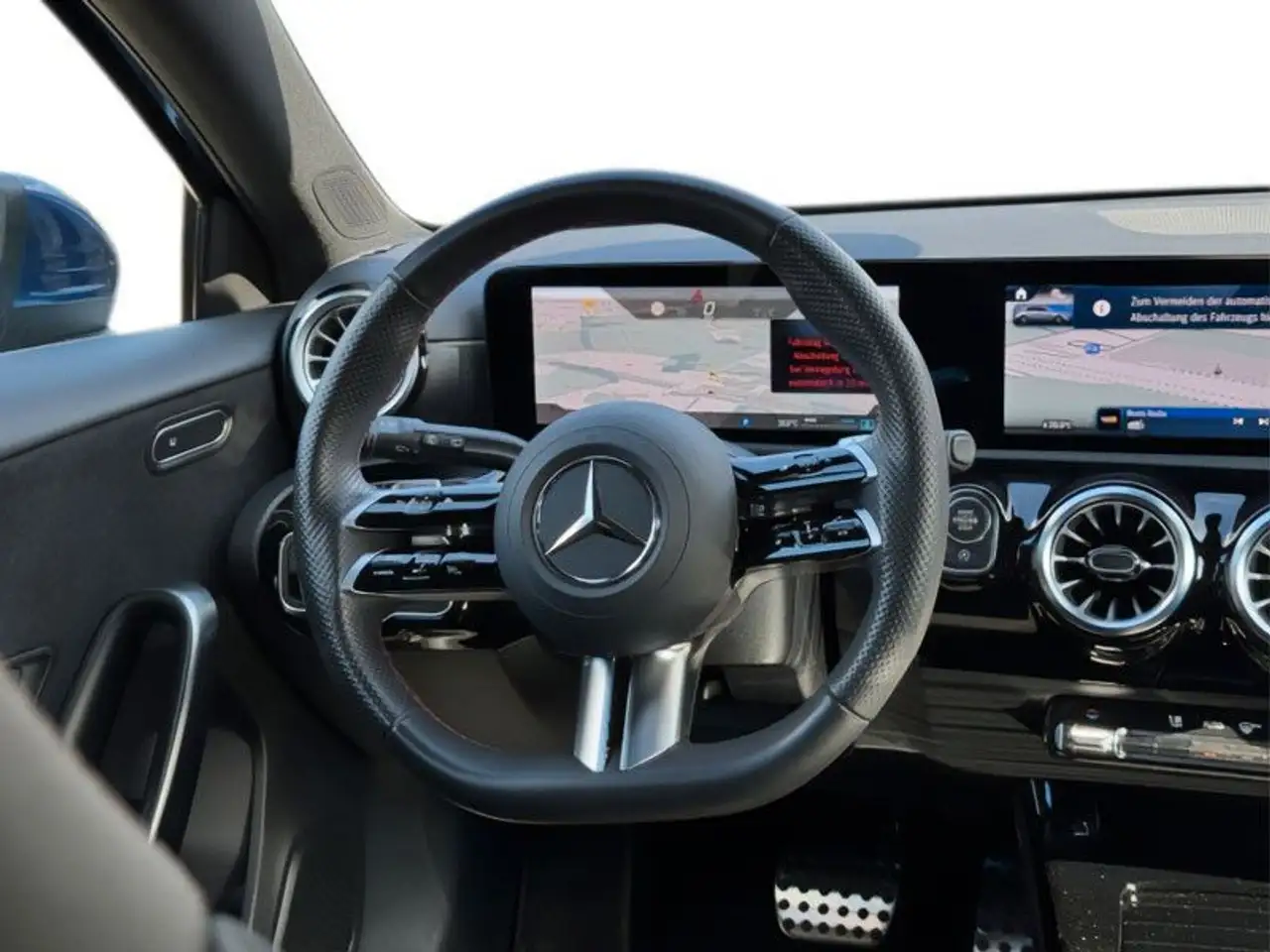 Mercedes-Benz A 200 AMG Line — معرض صور السيارة 11