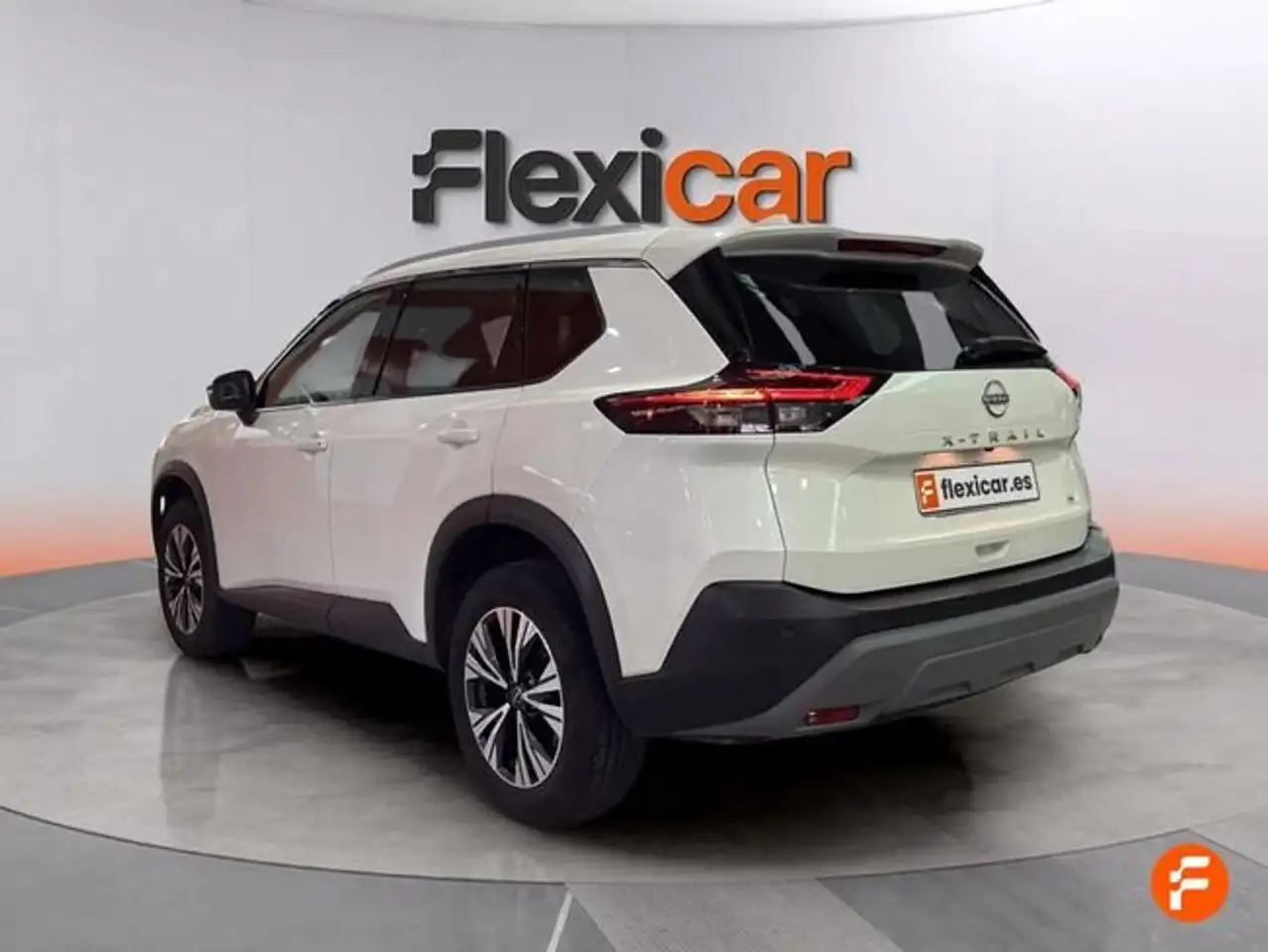 Nissan X-Trail 5pl 1.5T VC 120kW MHEV 4x2 N-Connecta — Vehicle gallery 5
