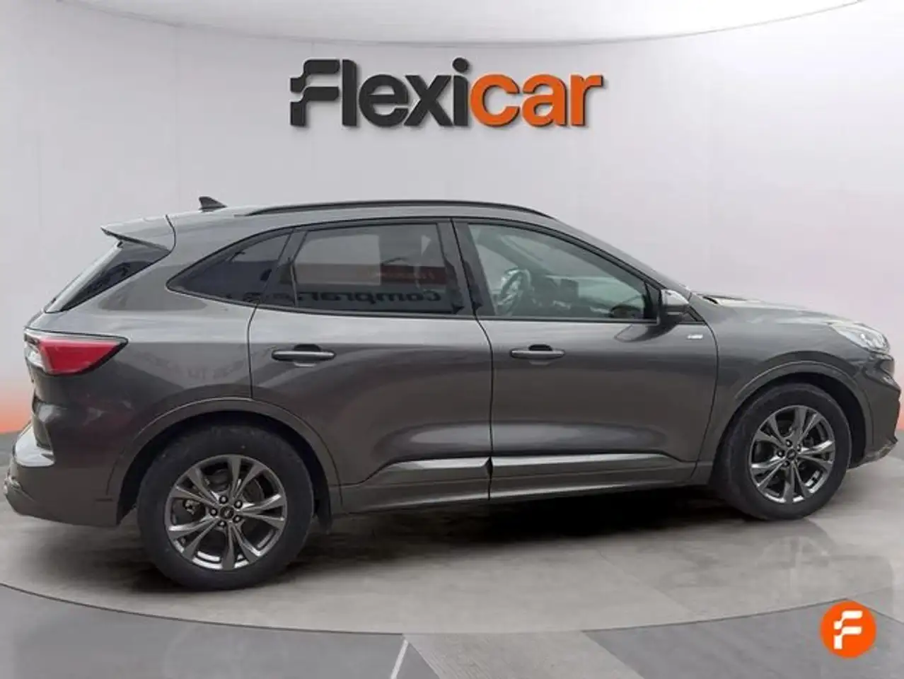 Ford Kuga 2.0 EcoBlue ST-Line FWD 120 Aut. — معرض صور السيارة 11