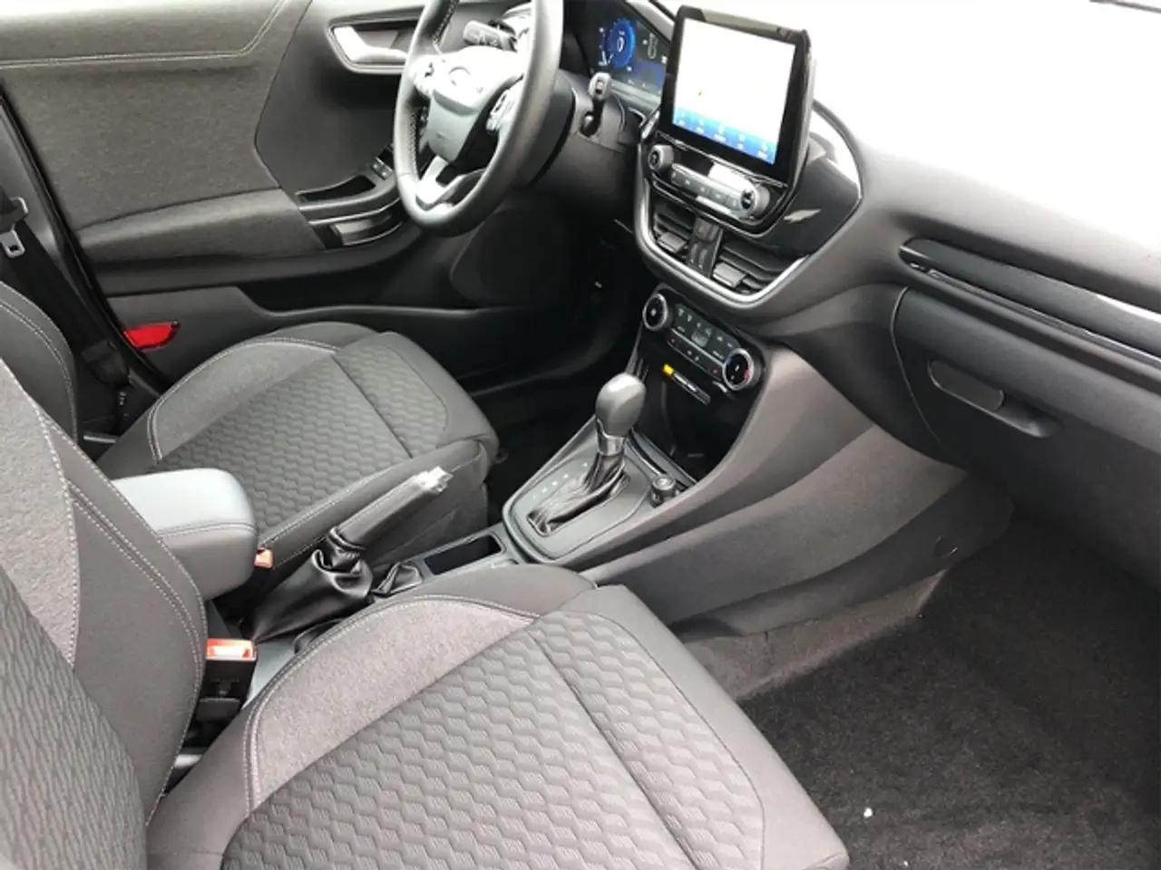 Ford Puma Titanium KLIMA LED NAVI ALU — معرض صور السيارة 10