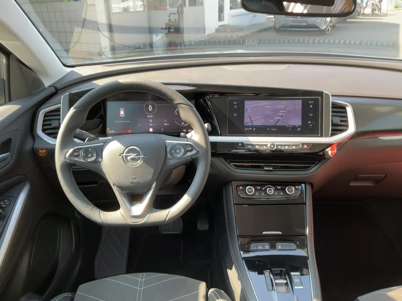 Opel Grandland 1.2 Turbo GS Line Alcantara+LED+Navi — Galerie du véhicule 11