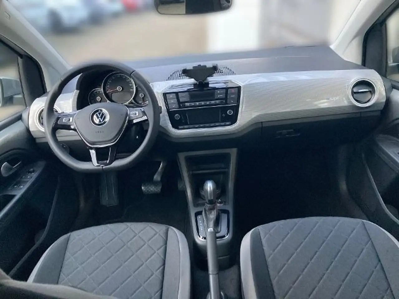 Volkswagen e-up! Edition LM KLIMA RADIO — Galerie du véhicule 12