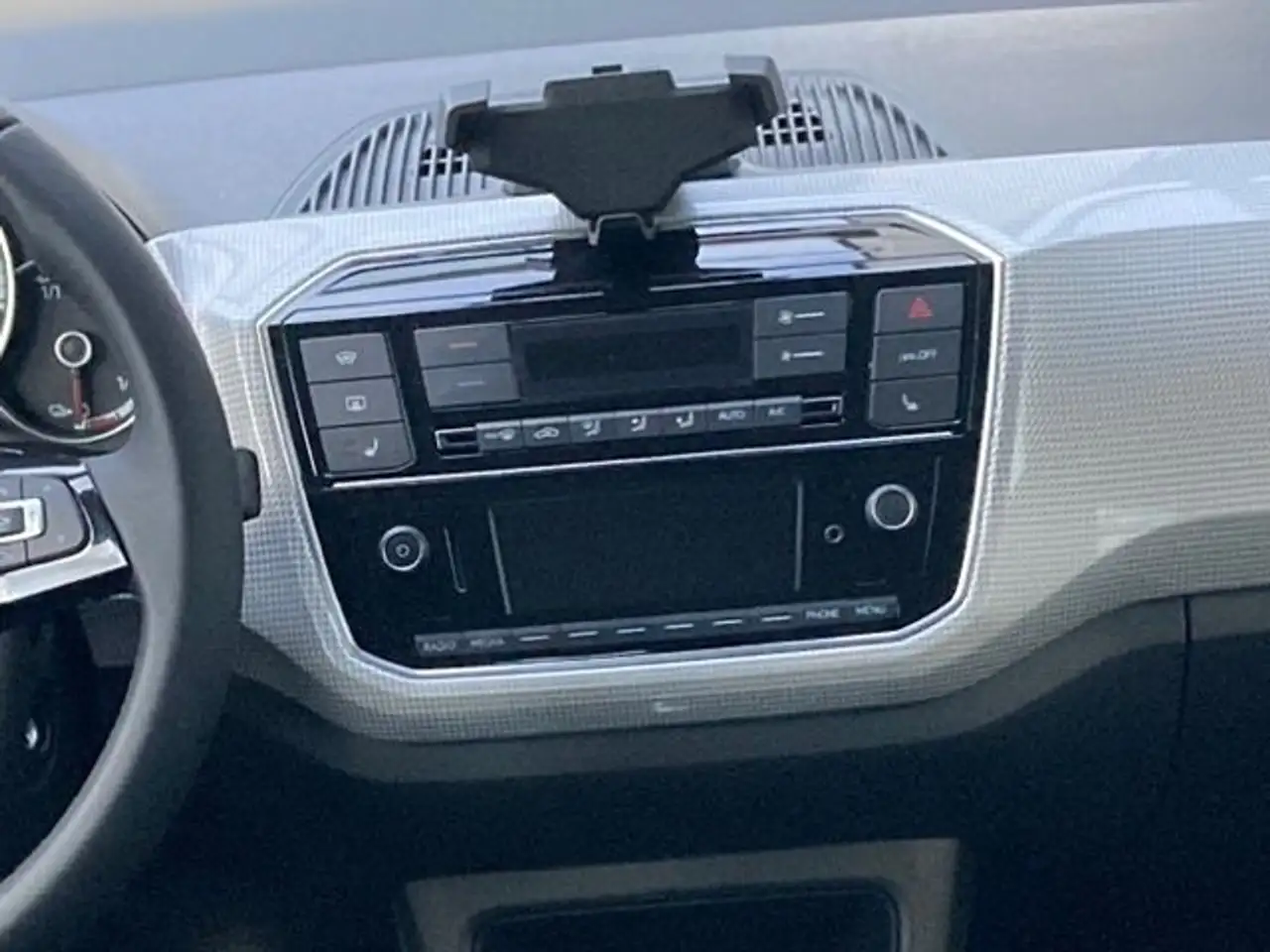 Volkswagen e-up! Edition LM KLIMA RADIO — Galerie du véhicule 11