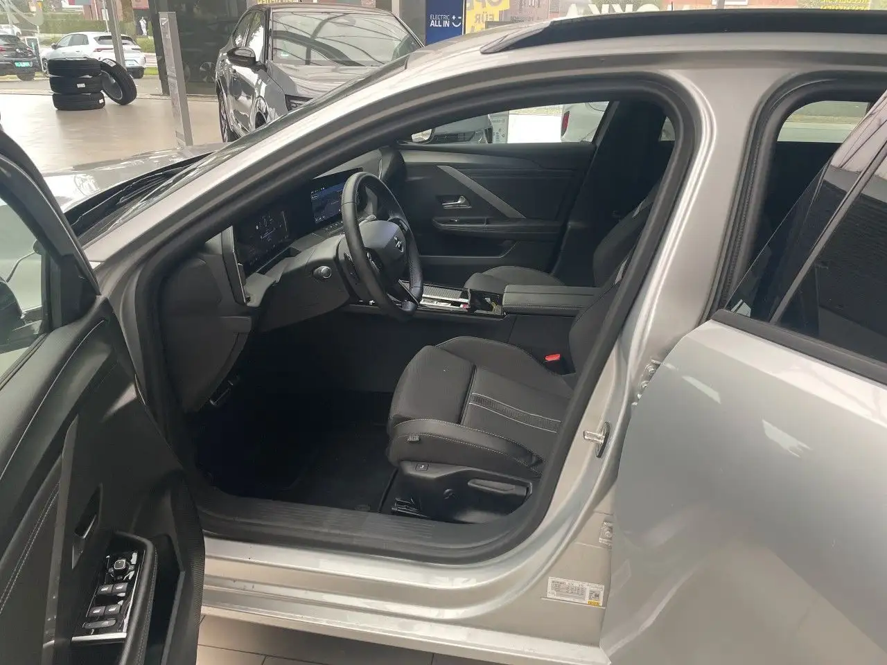 Opel Astra L Sports Tourer GS Plug-in Hybrid Navi,AHK — Galerie du véhicule 11