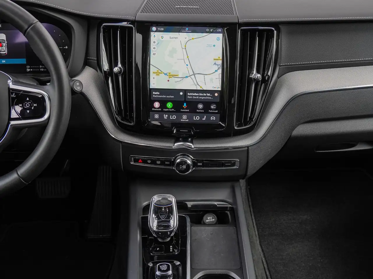 Volvo XC60 T8 AWD Black Edition Ultra Plug-in Hybrid — Galería del vehículo 13