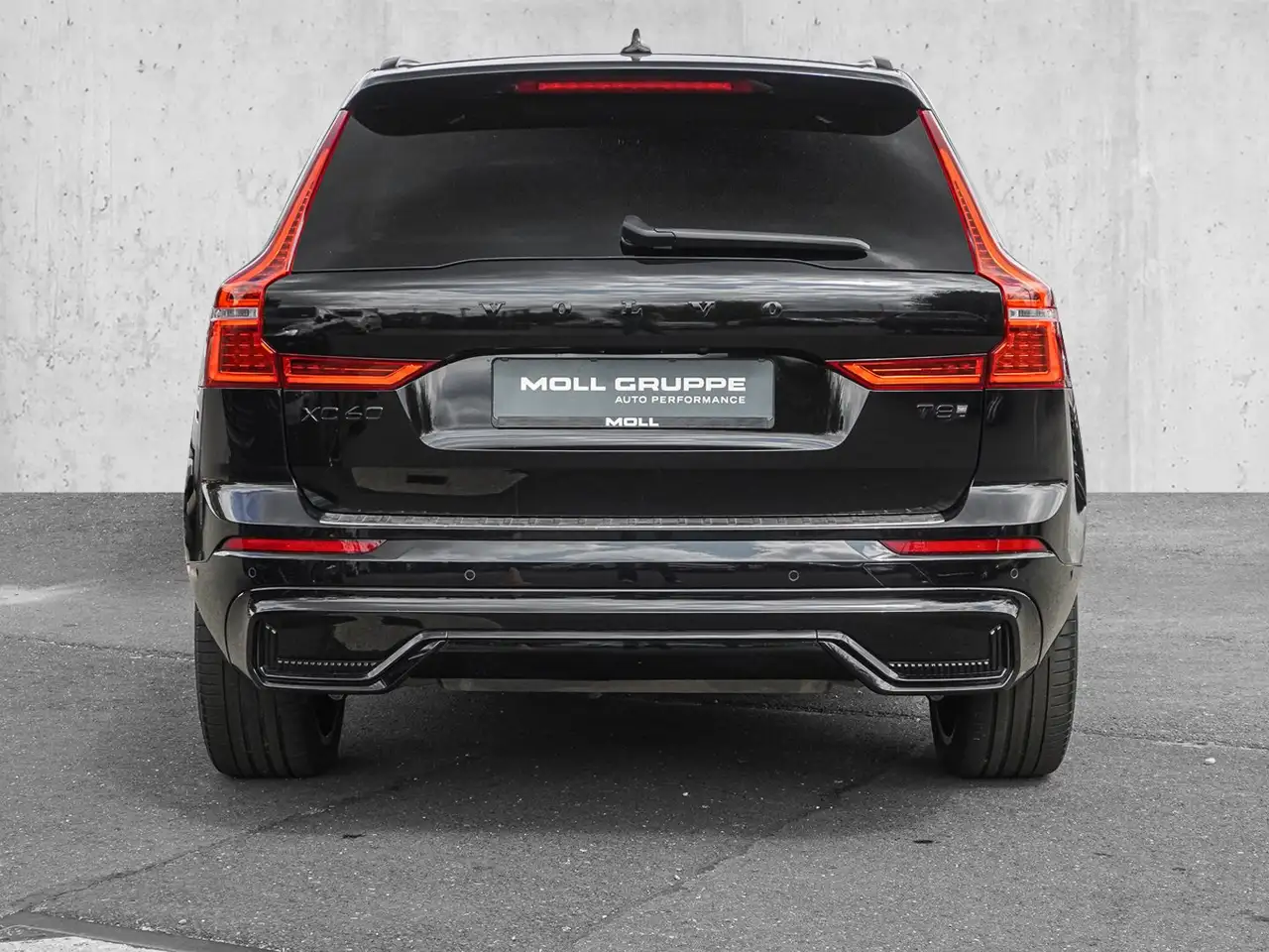 Volvo XC60 T8 AWD Black Edition Ultra Plug-in Hybrid — Galería del vehículo 6