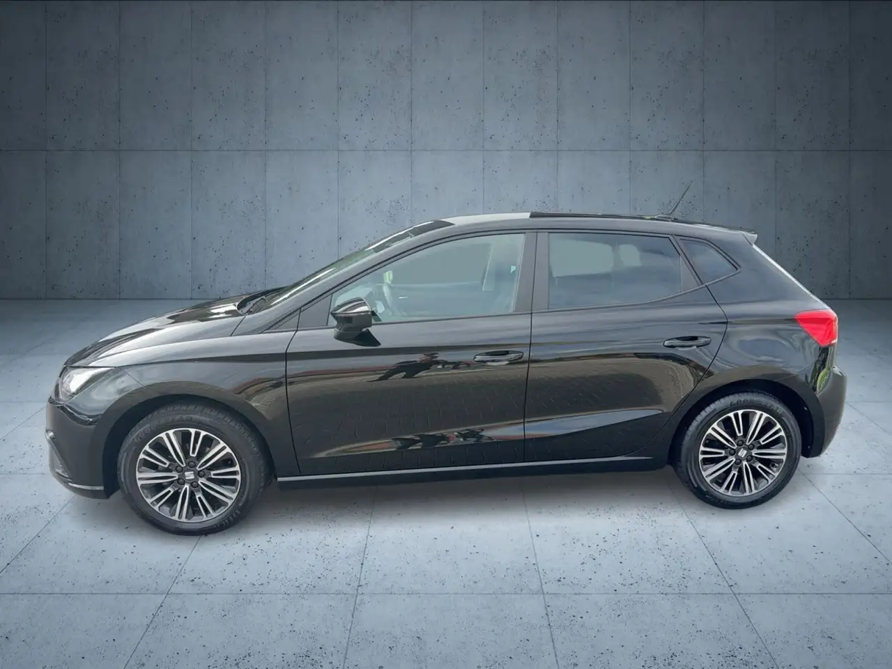 SEAT Ibiza Style Edition 1.0 TSI AppCon/Kam/SHZ/Clima — معرض صور السيارة 2
