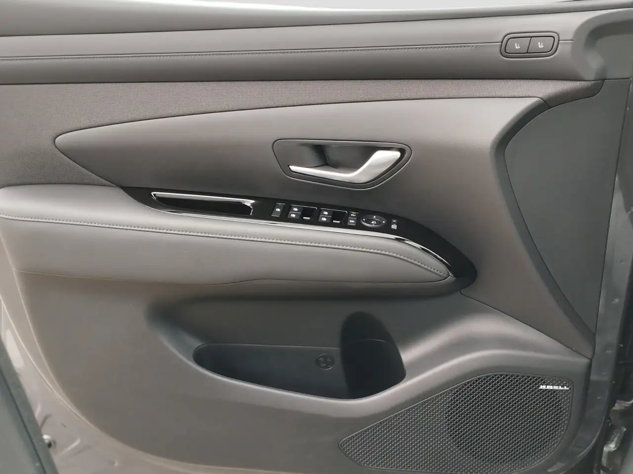 Hyundai TUCSON Plug-In-Hybrid 1.6 T-GDI 4WD Prime — معرض صور السيارة 12