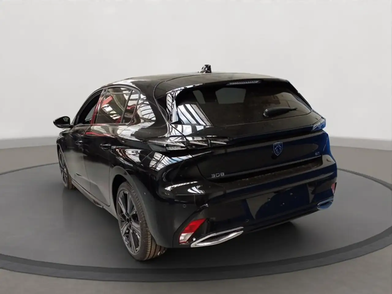 Peugeot 308 GT PURETECH 130 EAT8 GT — معرض صور السيارة 3