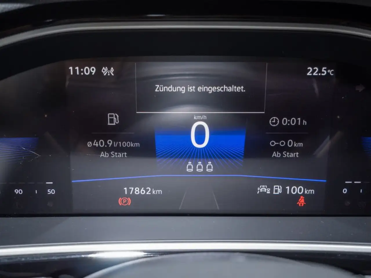 Volkswagen T-Roc 1.0 TSI R-Line Klima LED-Plus PDC SHZ — معرض صور السيارة 17