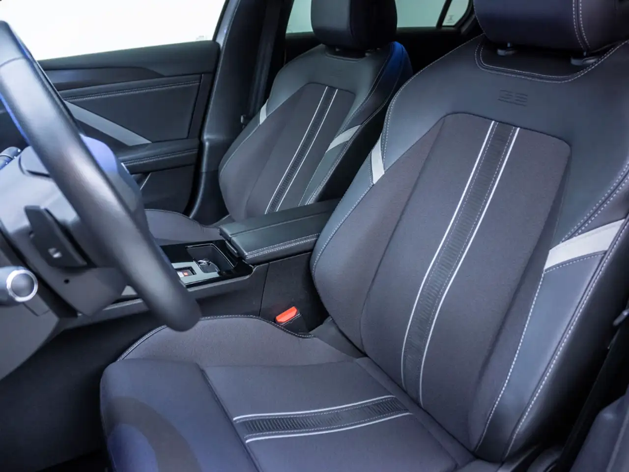 Opel Astra L Sports Tourer GS 1.2 Turbo AHK Allwetter (137) — Galerie du véhicule 7