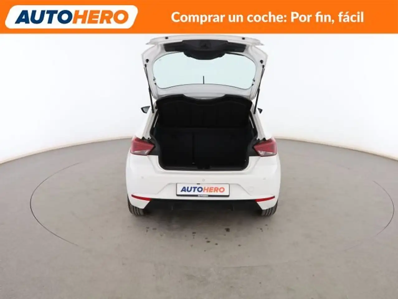 SEAT Ibiza 1.0 TSI Style XM — معرض صور السيارة 17