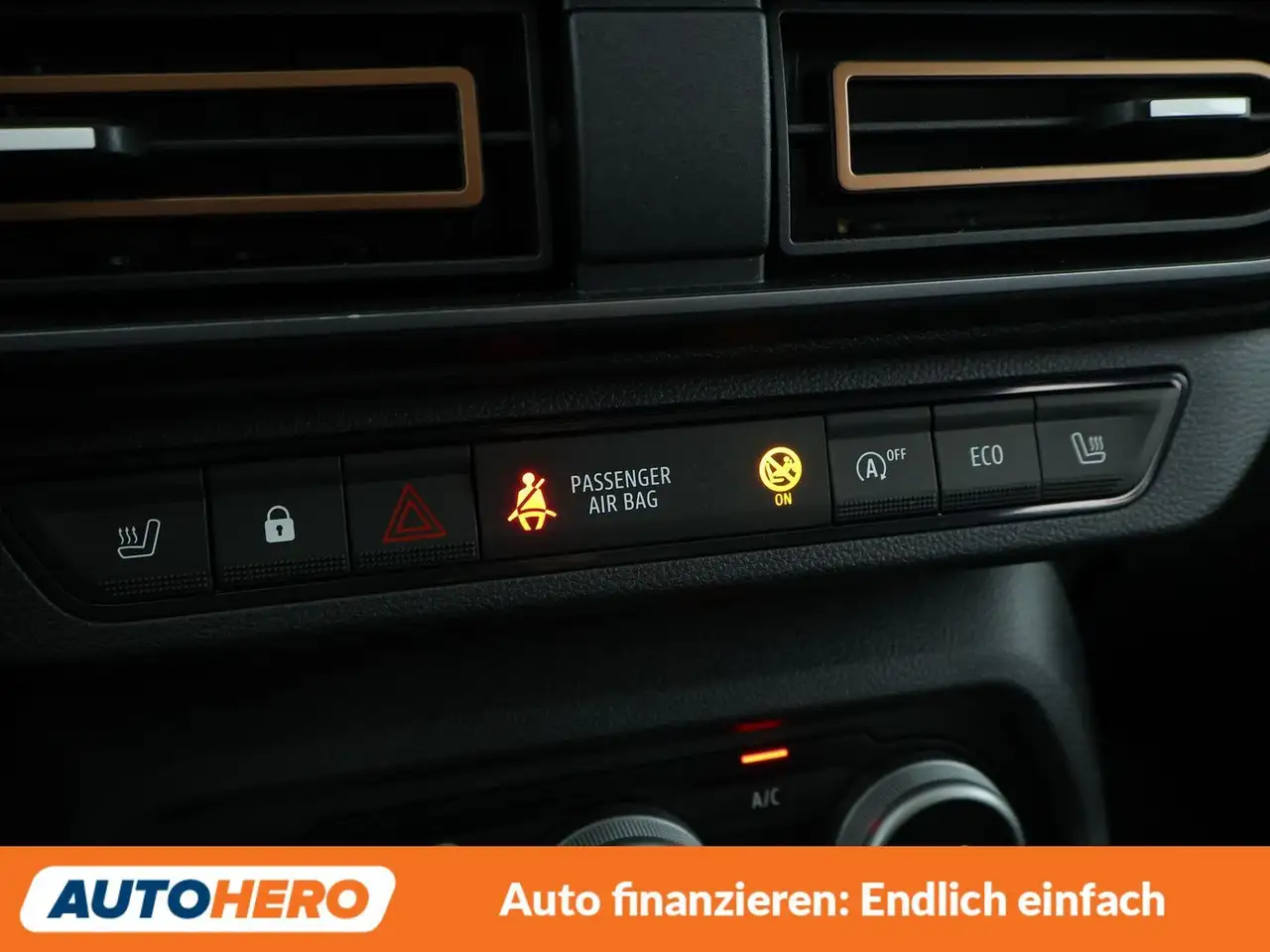 Dacia Sandero 1.0 TCe Stepway Extreme *EcoLED*CAM*TEMPO*SHZ*ALU* — Vehicle gallery 23