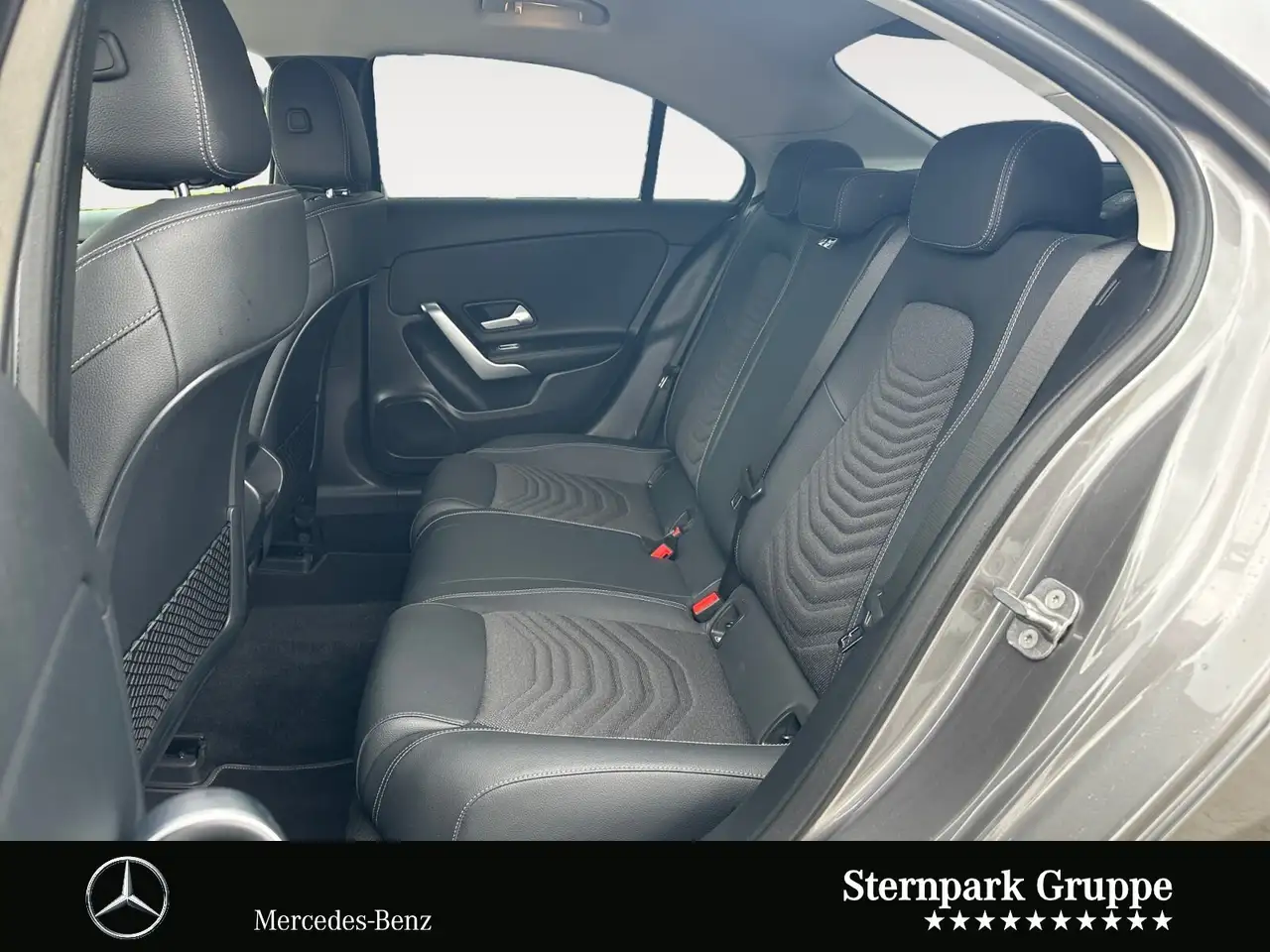 Mercedes-Benz A 180 Limo. Progressive RFK*TOTW*DISTRONIC*LED*uvm Navi — Vehicle gallery 13