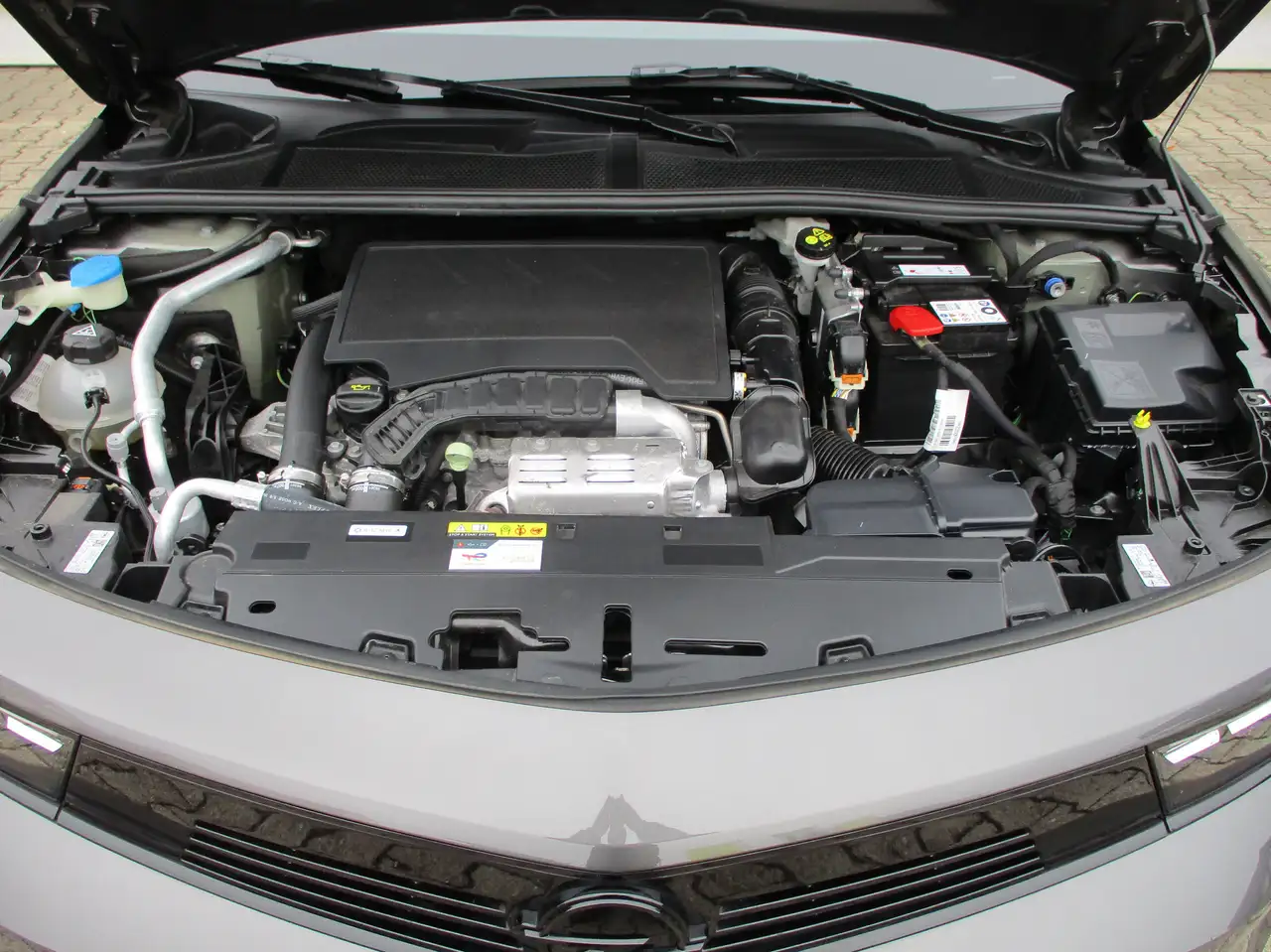 Opel Astra Sports Tourer GS — معرض صور السيارة 19