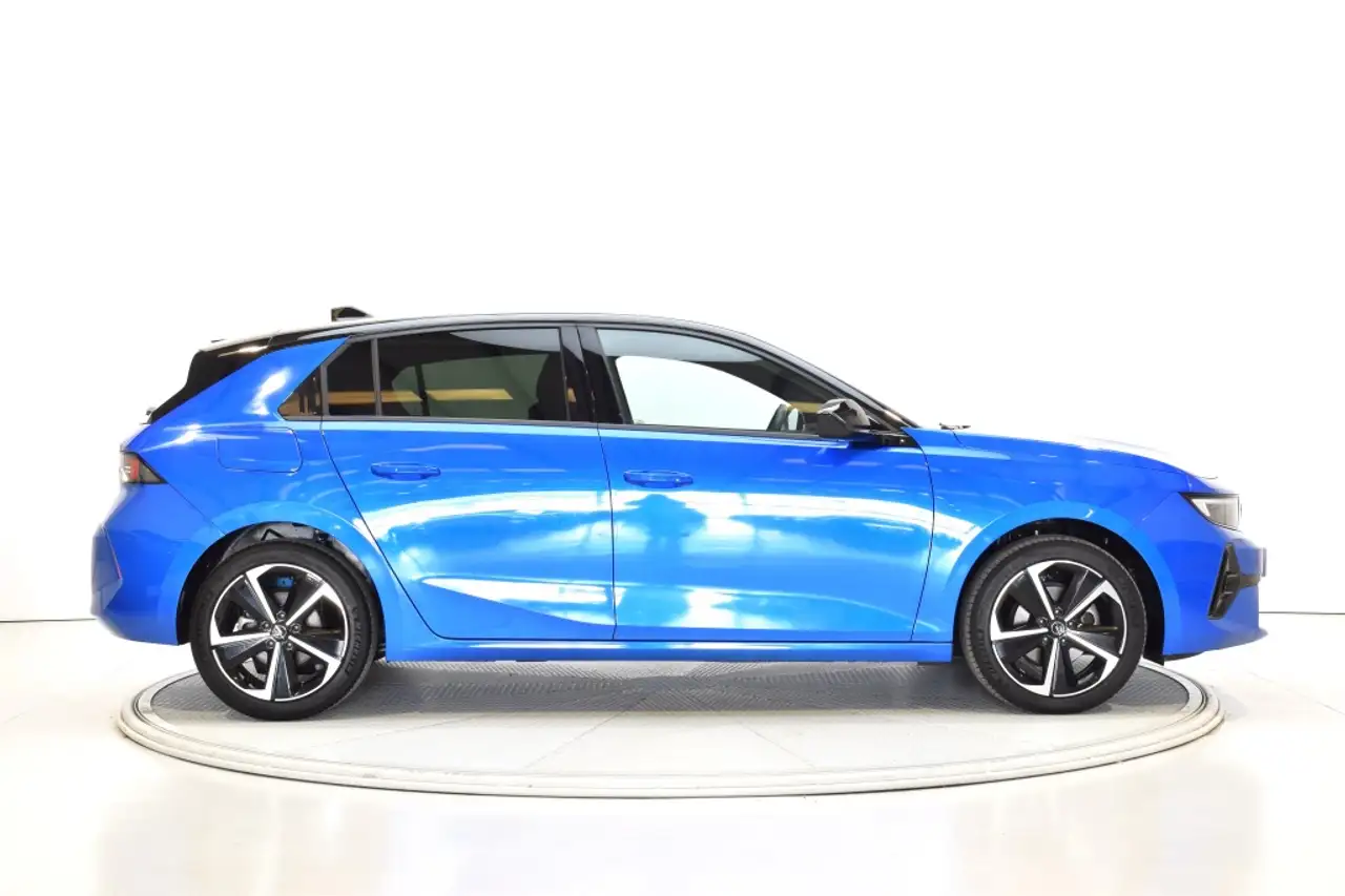 Opel Astra 1.2T XHT S/S GS 130 — Galería del vehículo 6