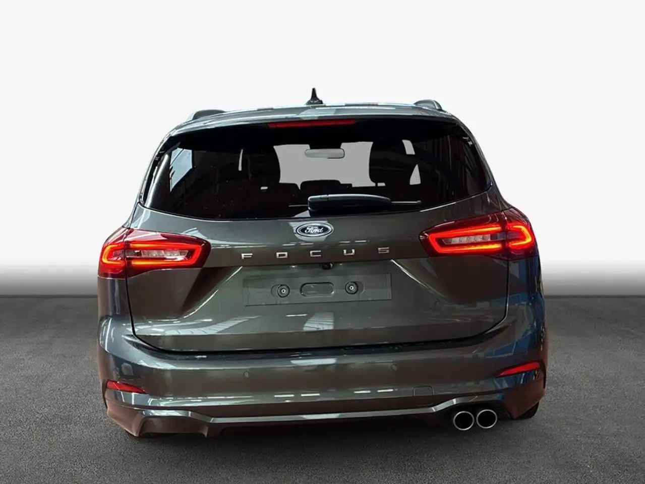 Ford Focus Turnier 1.0 EcoBoost Hybrid ST-LINE X — معرض صور السيارة 5
