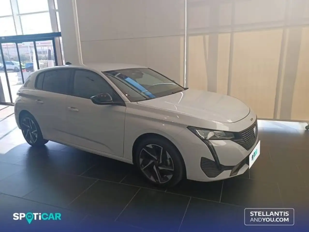 Peugeot 308 1.2 PureTech S&S Allure 130 — معرض صور السيارة 10