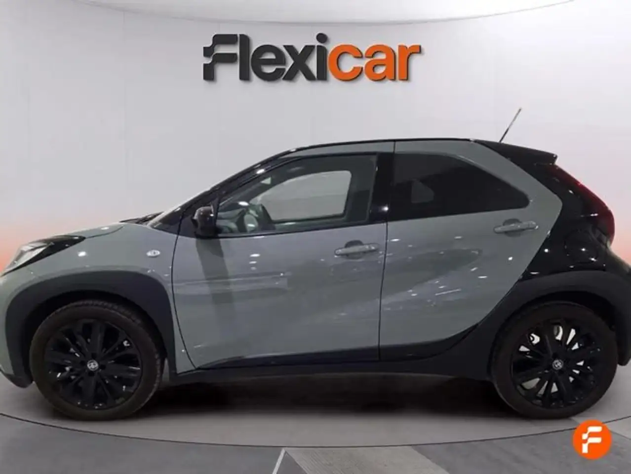 Toyota Aygo 1.0 VVT-I 72CV Play — Galería del vehículo 4